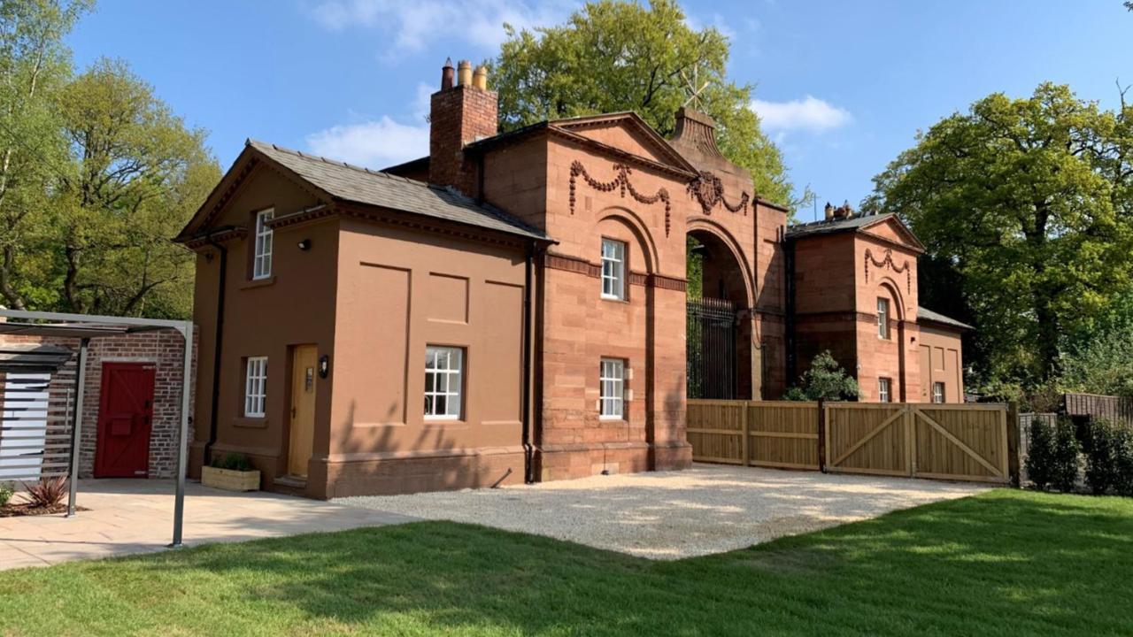 Oulton Park Lodge Little Budworth Exterior foto